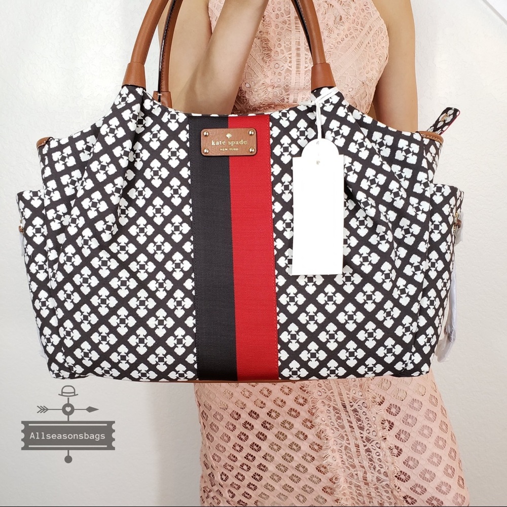 NWT Kate spade Stevie baby bag classic spade - Picture 2 of 8